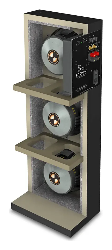 Atohm Kit Eurus SW-25 — caisson de basses colonne en vue écorchée : trois haut-parleurs de grave et module d’amplification