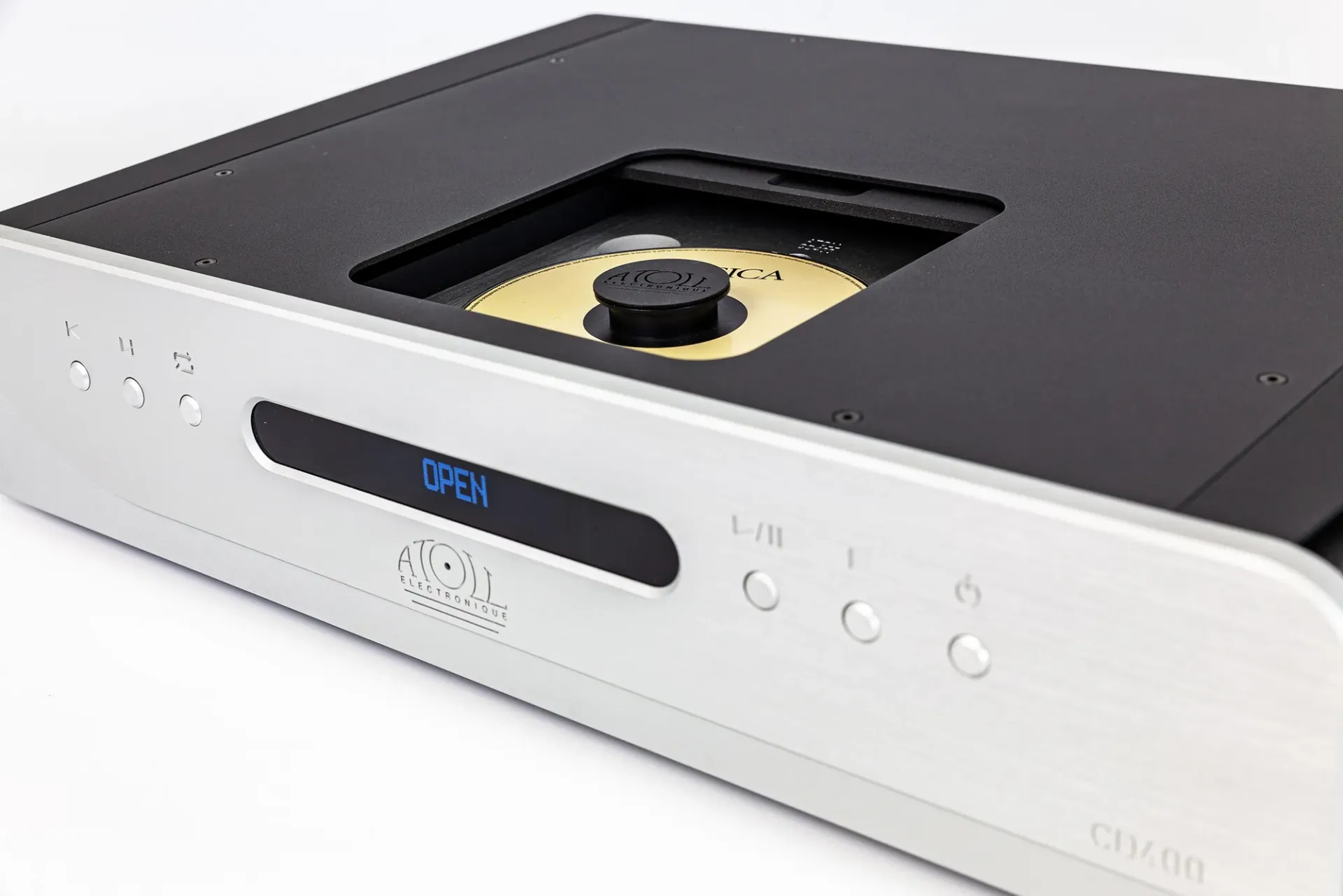 Atoll CD400 Evolution — tiroir du dessus ouvert : disque en place sous le palet presseur